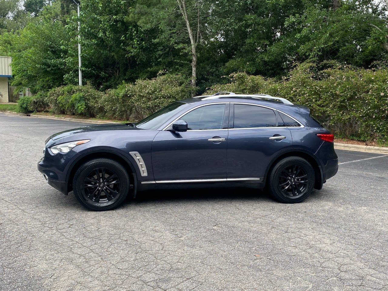 Used 2009 INFINITI FX35 AWD w/ Navigation Pkg image 8