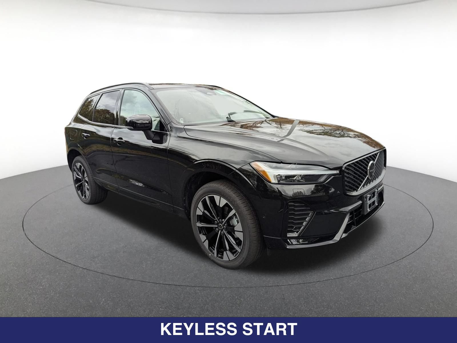 New 2026 Volvo XC60 B5 Plus w/ Protection Package Premier AWD/4WD image 2