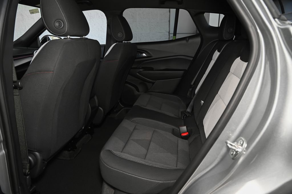 New 2026 Chevrolet Trax RS FWD image 28