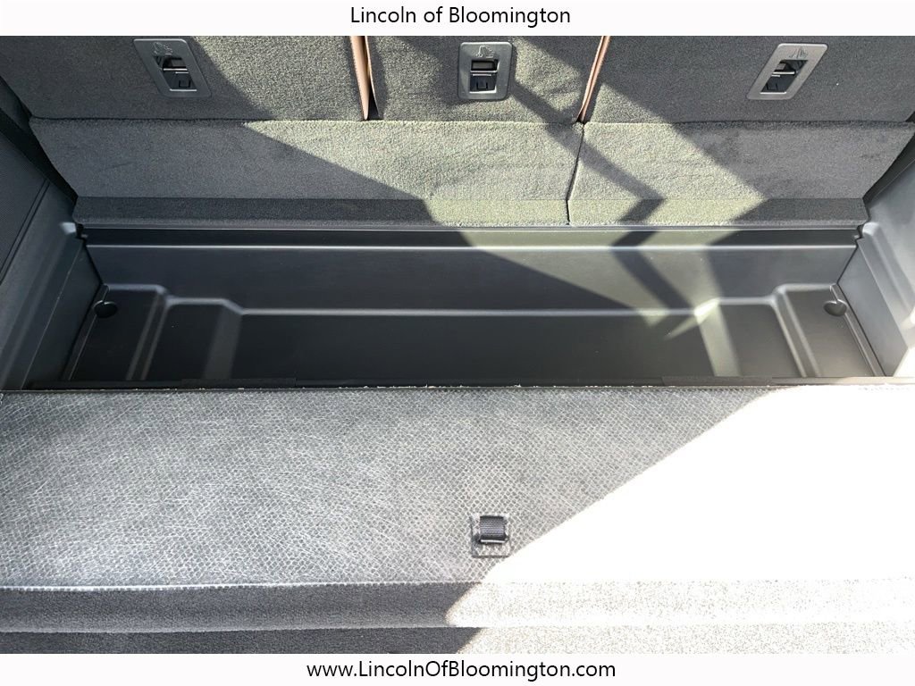New 2025 Lincoln Navigator L Black Label image 12