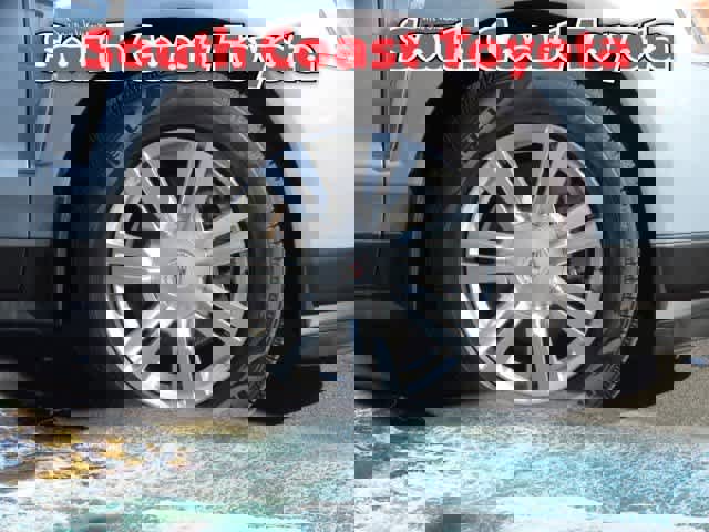 Used 2013 Cadillac SRX Luxury w/ Driver Awareness Package image 8