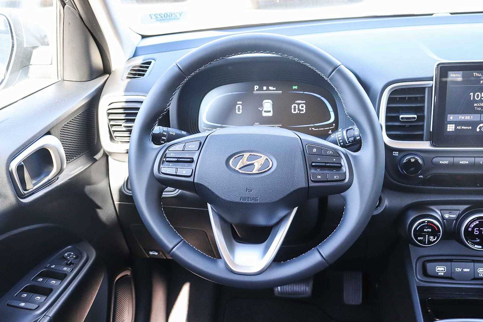 New 2026 Hyundai Venue SEL FWD image 17