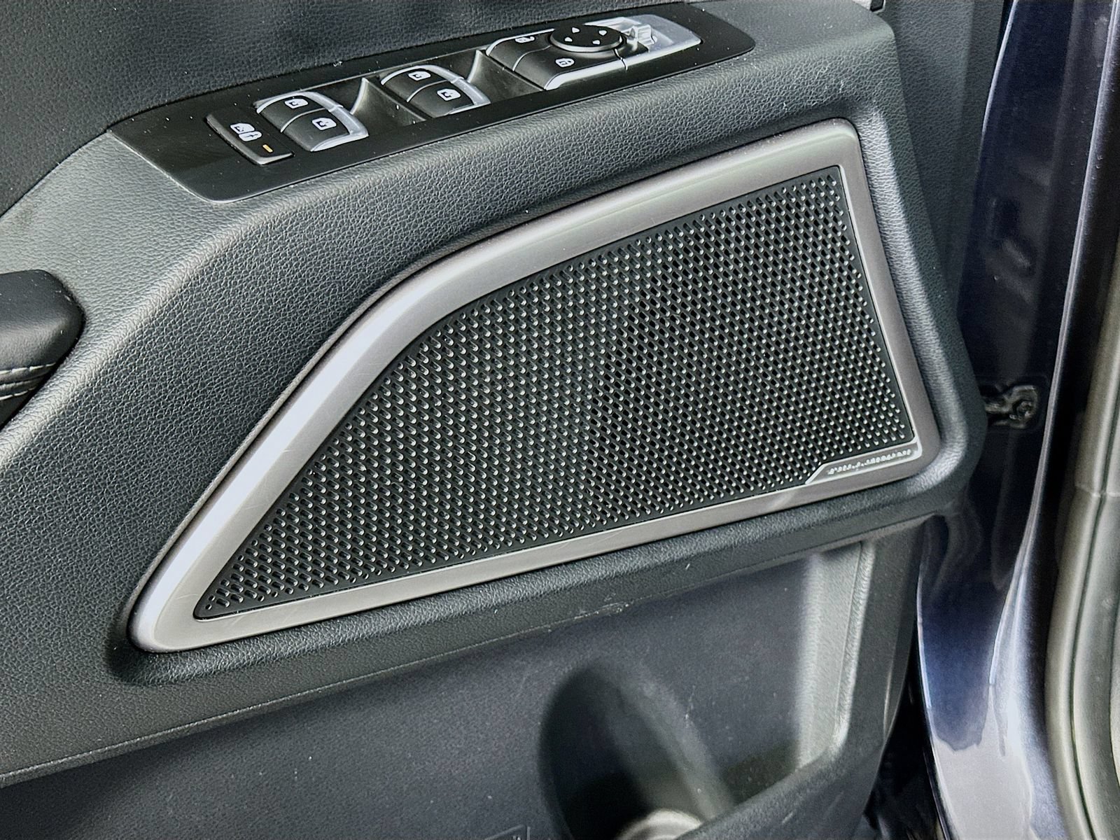 Used 2025 Kia Telluride S AWD/4WD image 22