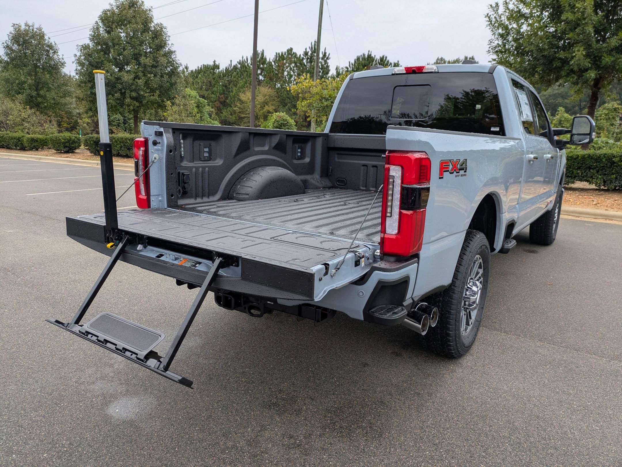 New 2026 Ford F250 Platinum w/ Platinum Plus Package image 38
