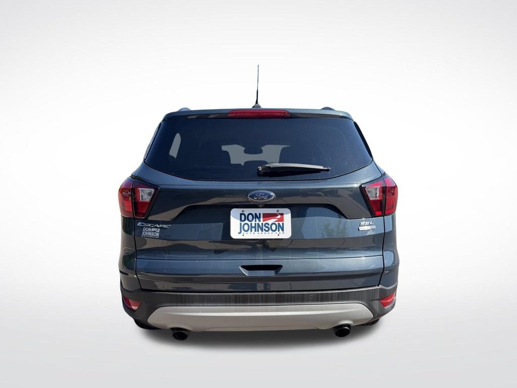 Used 2019 Ford Escape SEL w/ Ford Safe & Smart Package AWD/4WD image 17