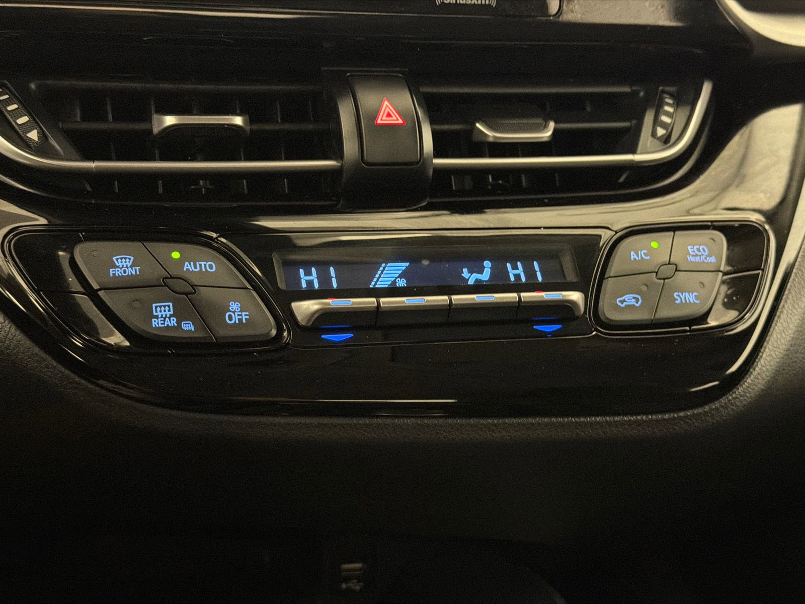 Used 2021 Toyota C-HR LE image 24