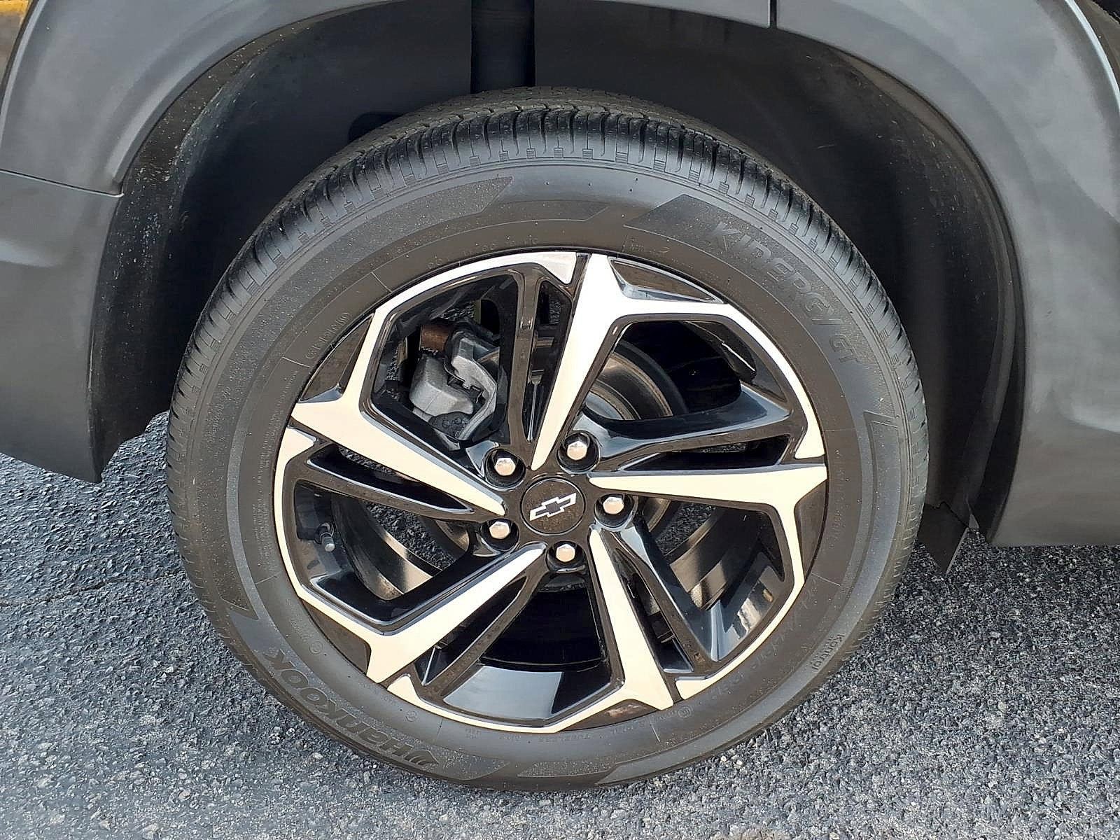 Certified 2021 Chevrolet TrailBlazer RS w/ Sun and Liftgate Package image 7