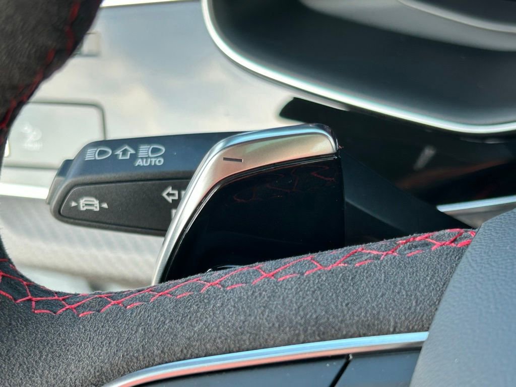 New 2026 Audi RS Q8 performance image 22