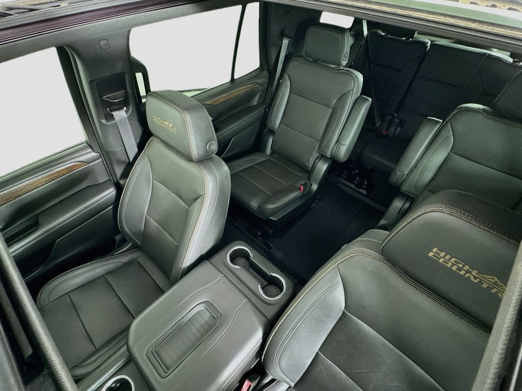 Used 2023 Chevrolet Tahoe High Country AWD/4WD image 14