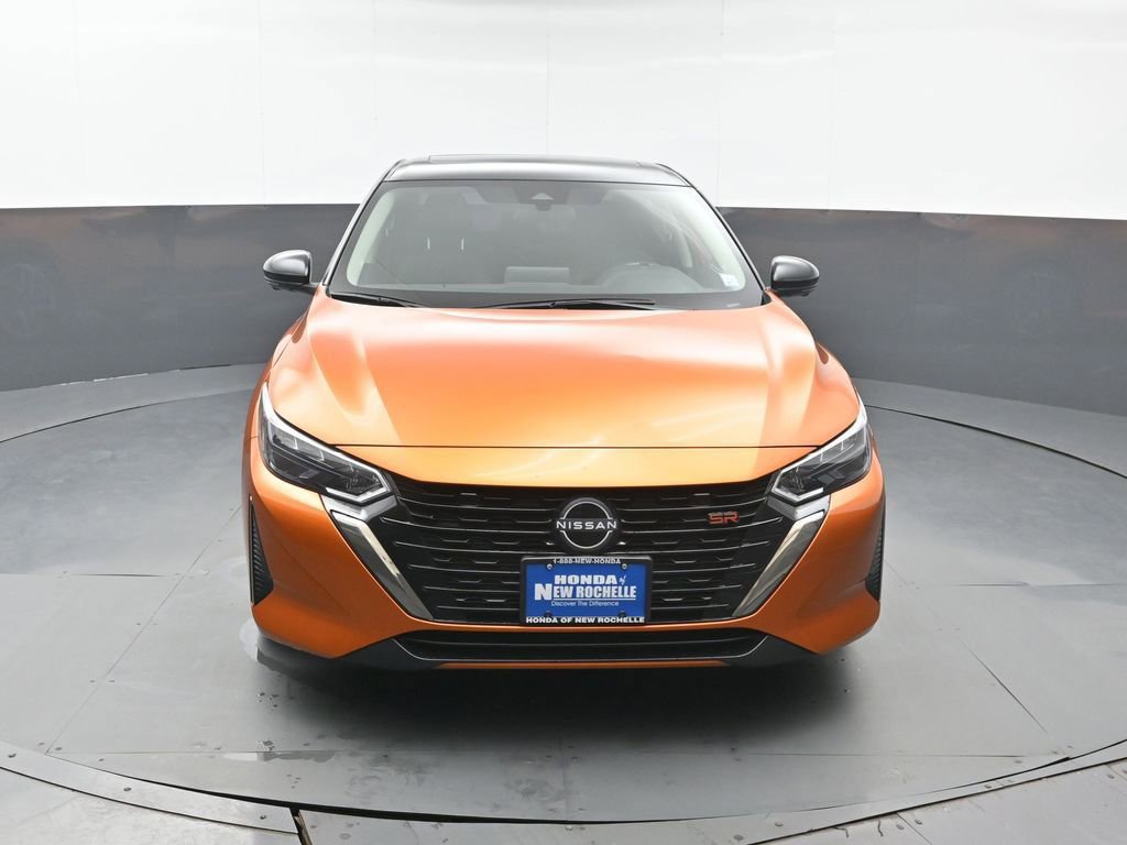 Used 2024 Nissan Sentra SR w/ SR Premium Package image 9
