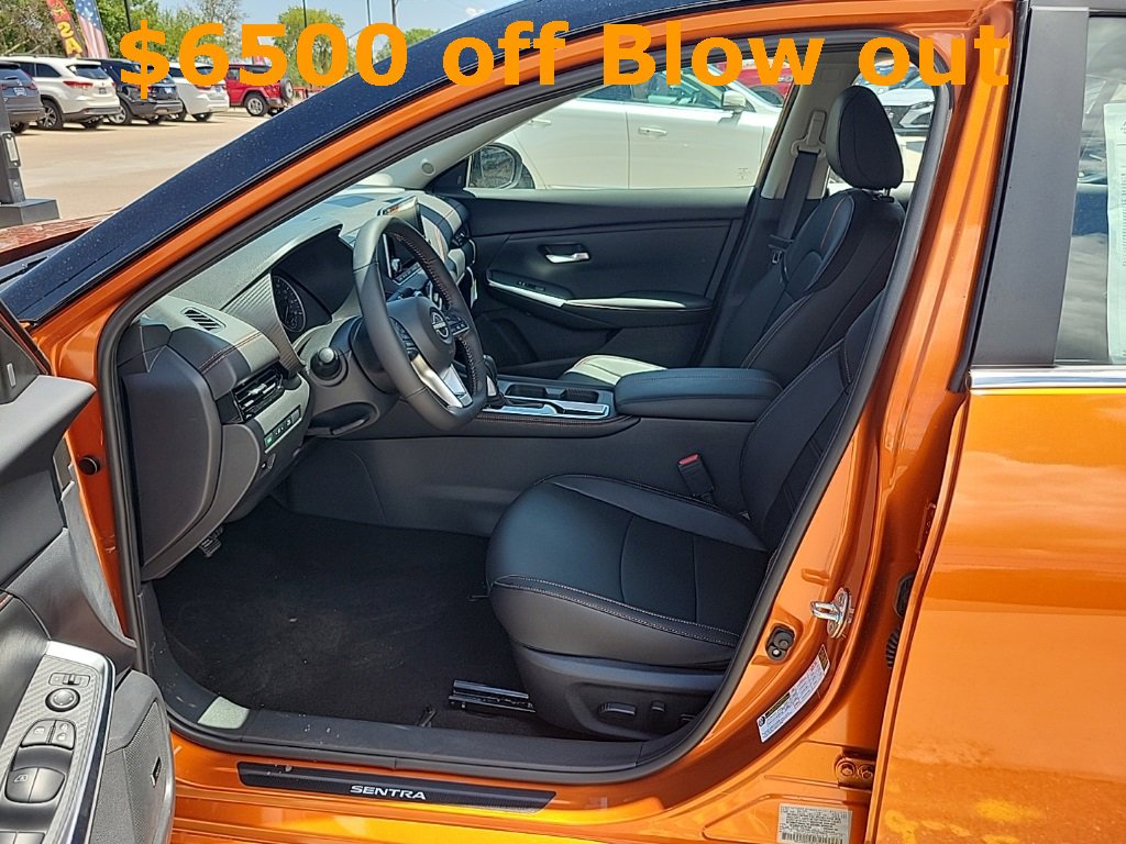 New 2024 Nissan Sentra SR w/ SR Premium Package image 10