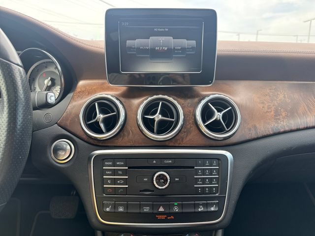 Used 2017 Mercedes-Benz GLA 250 4MATIC image 20