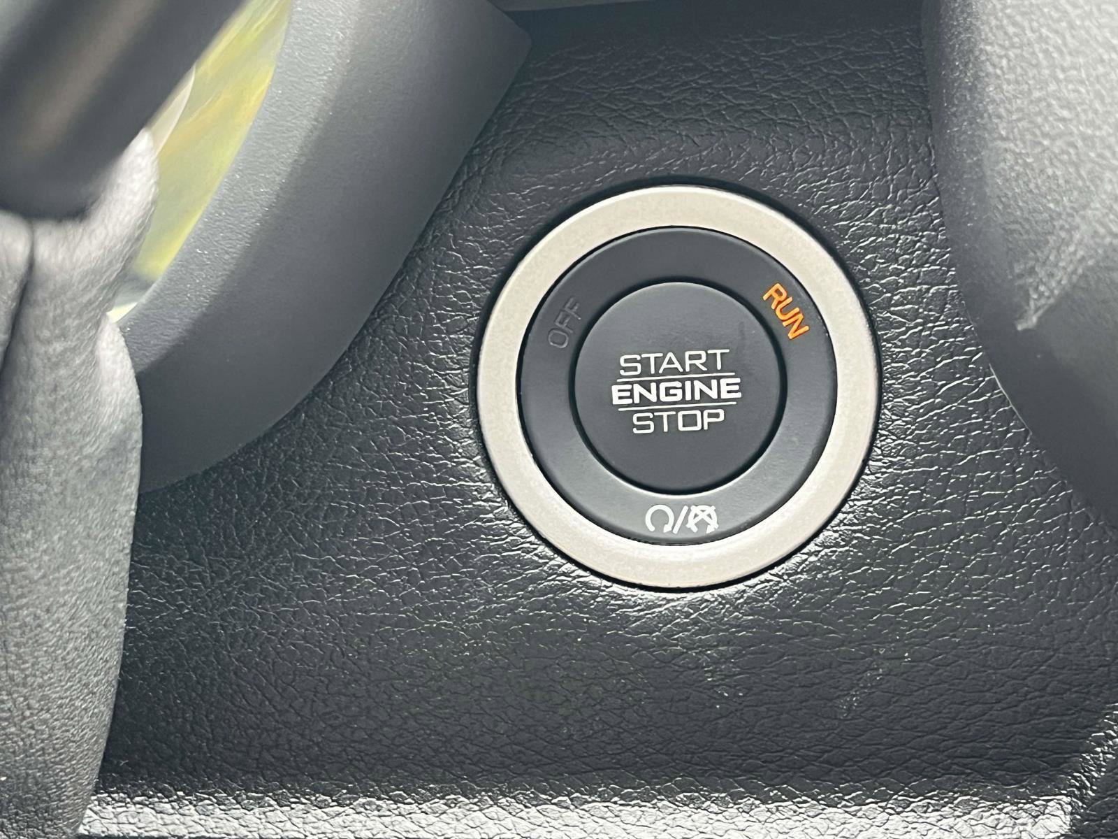 Used 2025 RAM 2500 Laramie image 22