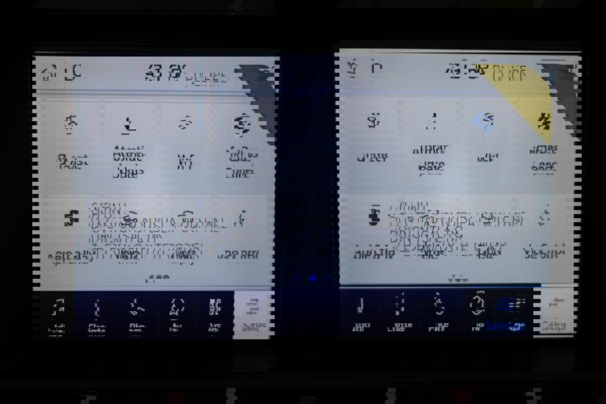 Used 2022 Ford Mustang Shelby GT500 w/ Carbon Fiber Track Pack image 48