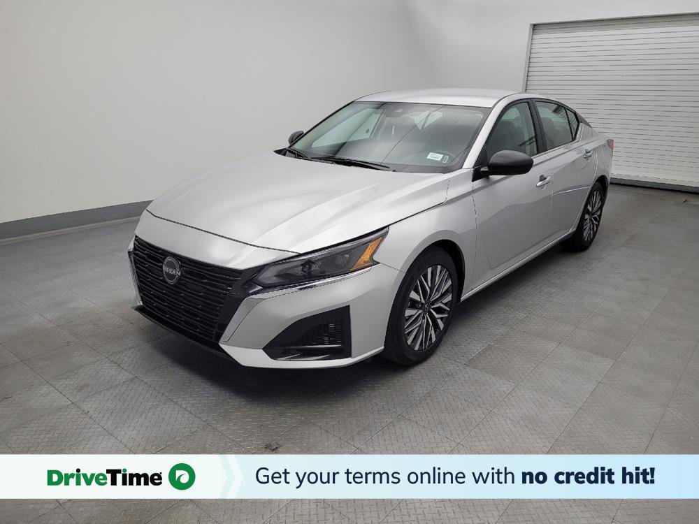 Used 2024 Nissan Altima 2.5 SV image 1