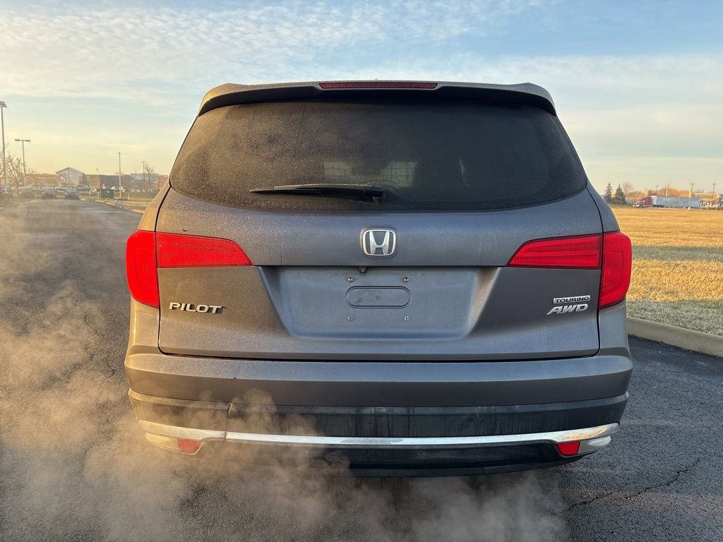Used 2017 Honda Pilot Touring image 10