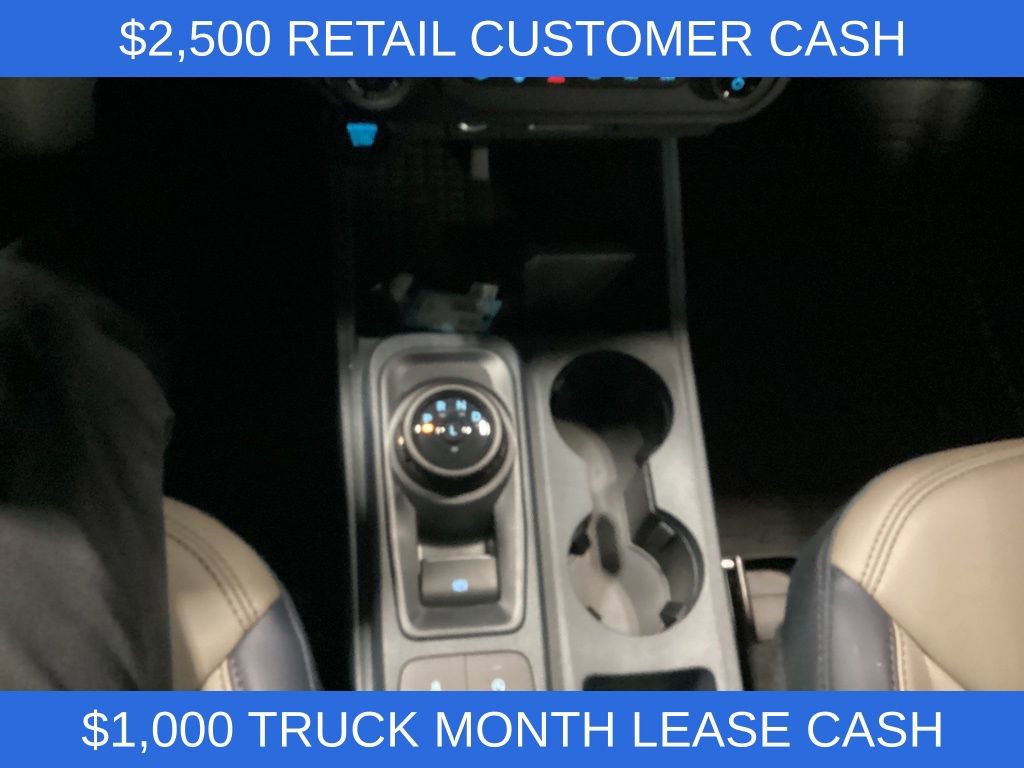 New 2025 Ford Maverick Lariat w/ 4K Tow Package image 18