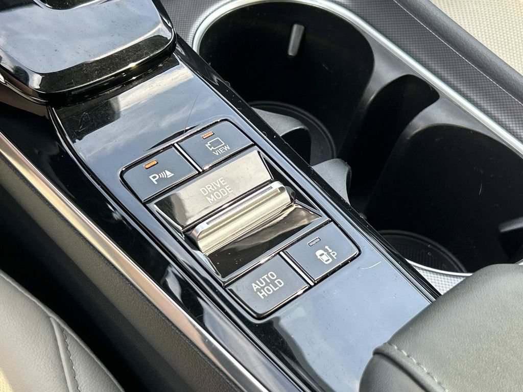 Used 2022 Hyundai Sonata Limited w/ Cargo Package FWD image 42