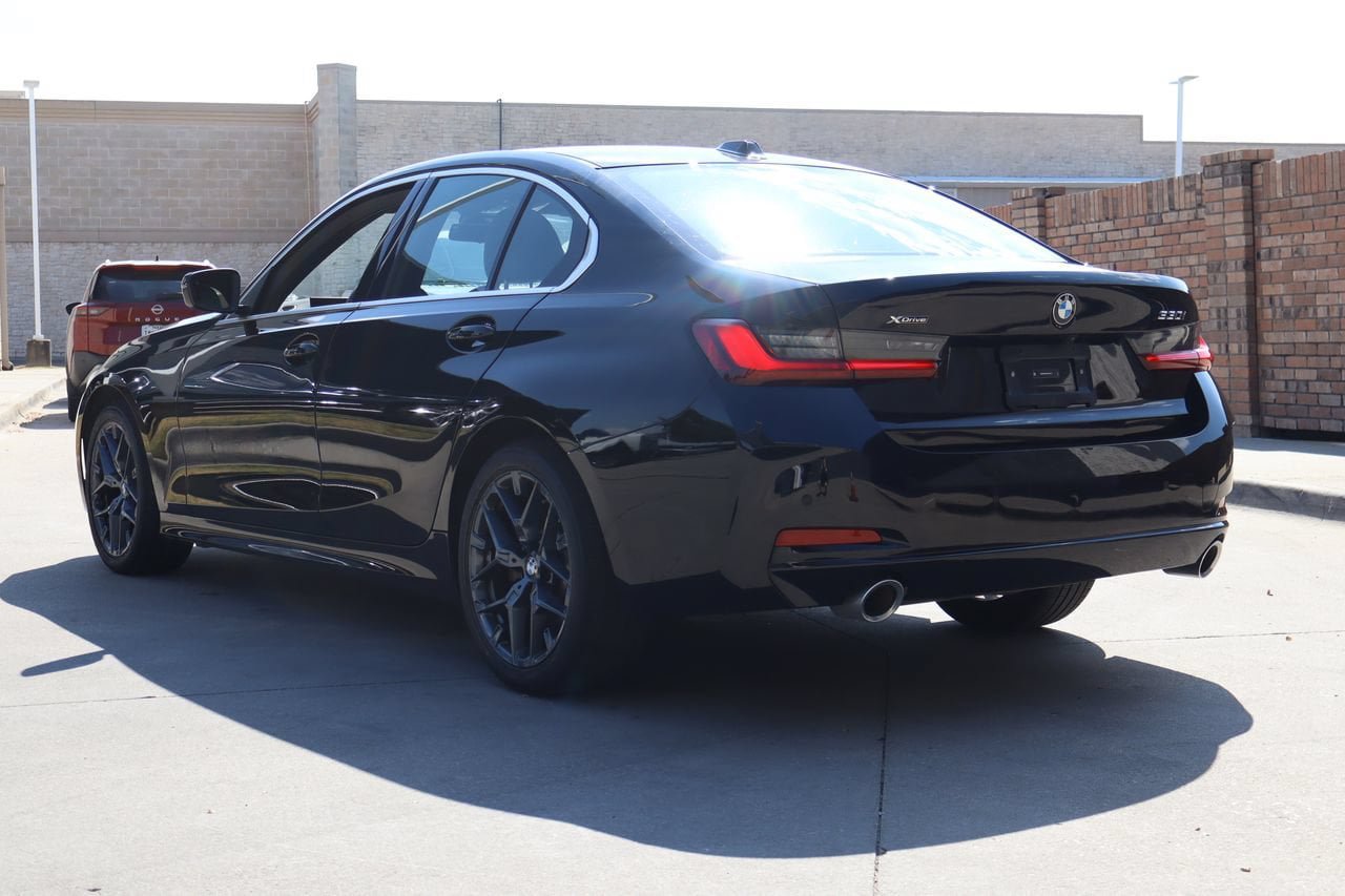 Used 2026 BMW 330i xDrive Sedan AWD/4WD image 3