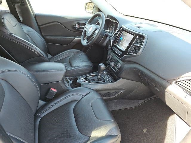 Used 2022 Jeep Cherokee Limited image 11