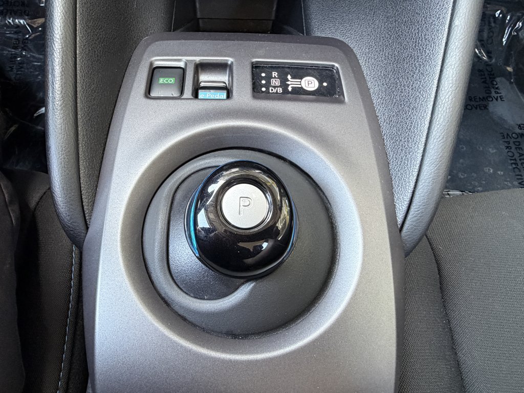 Used 2024 Nissan Leaf S FWD image 24