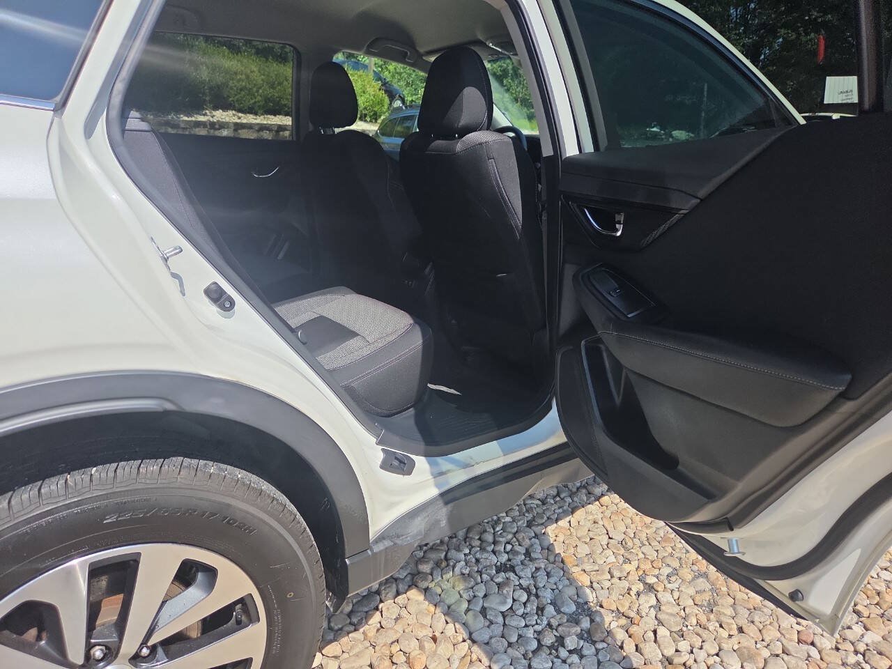 Used 2021 Subaru Outback Premium AWD/4WD image 18