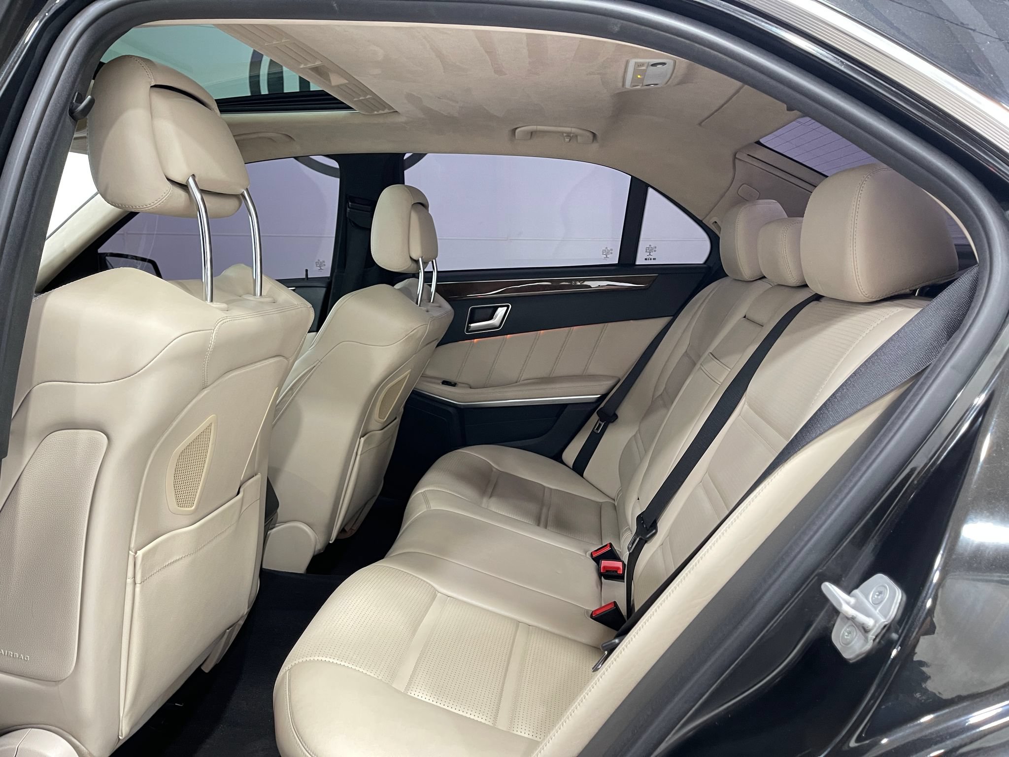 Used 2015 Mercedes-Benz E 63 AMG S-Model image 30