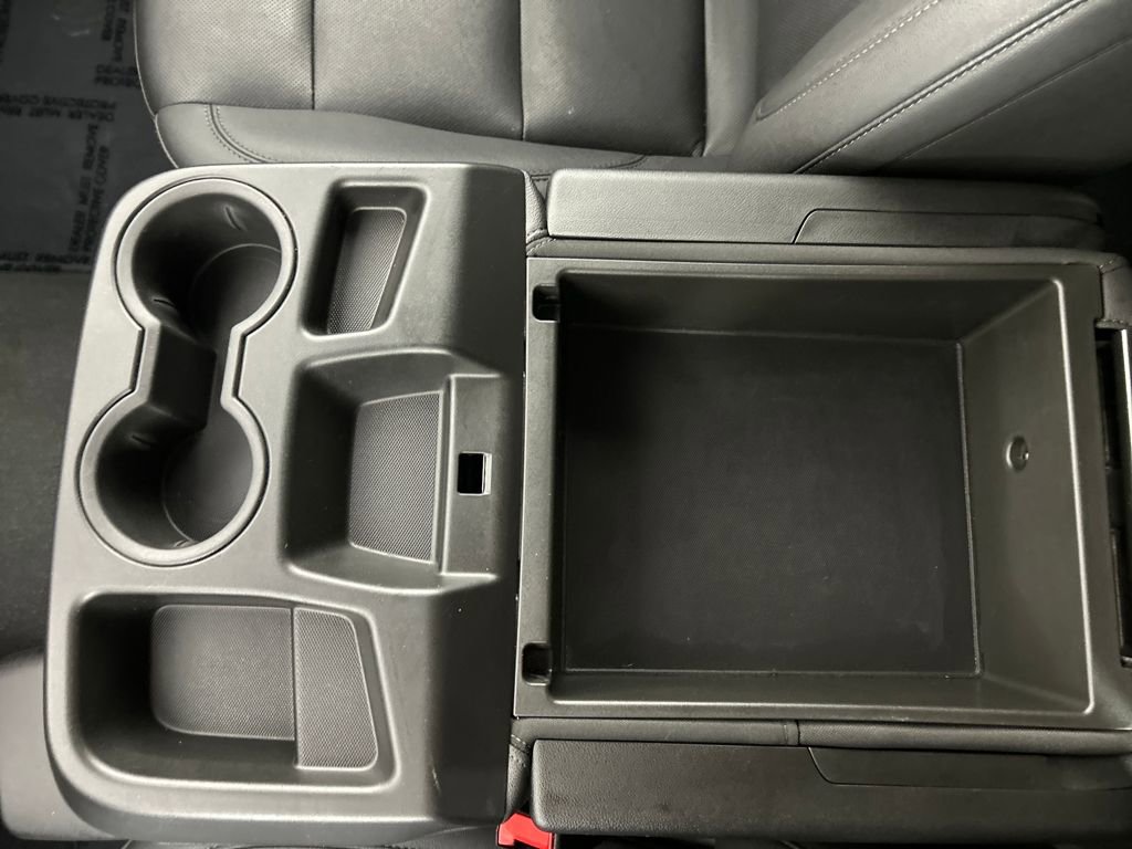 Used 2024 GMC Sierra 1500 SLT image 16