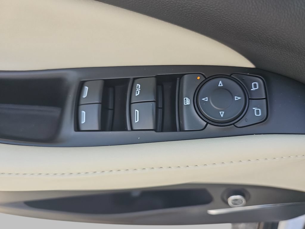 Certified 2024 Buick Enclave Essence w/ Sport Touring Edition FWD image 34
