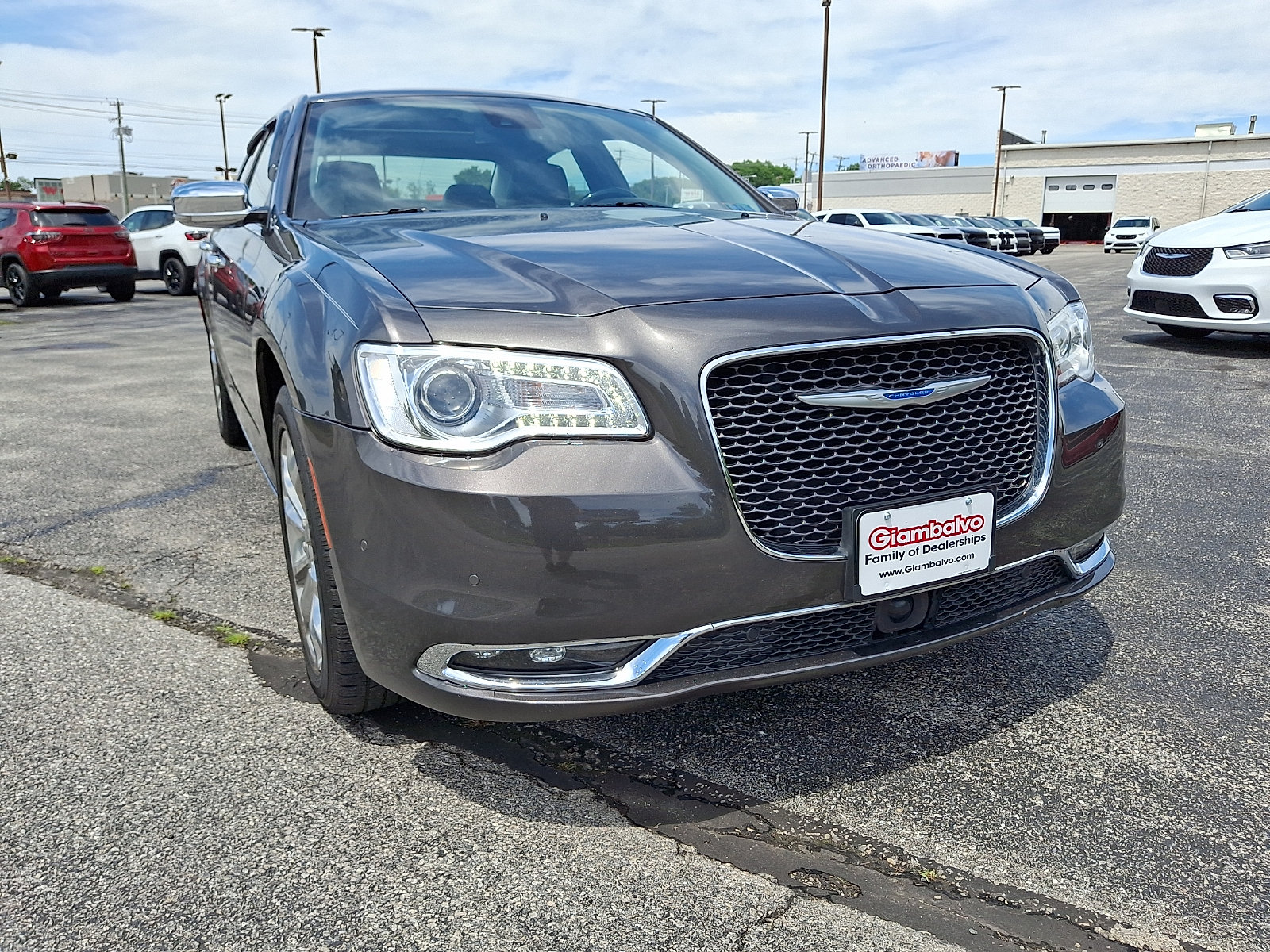 Used 2018 Chrysler 300 Limited w/ Safetytec Plus Group AWD/4WD image 3