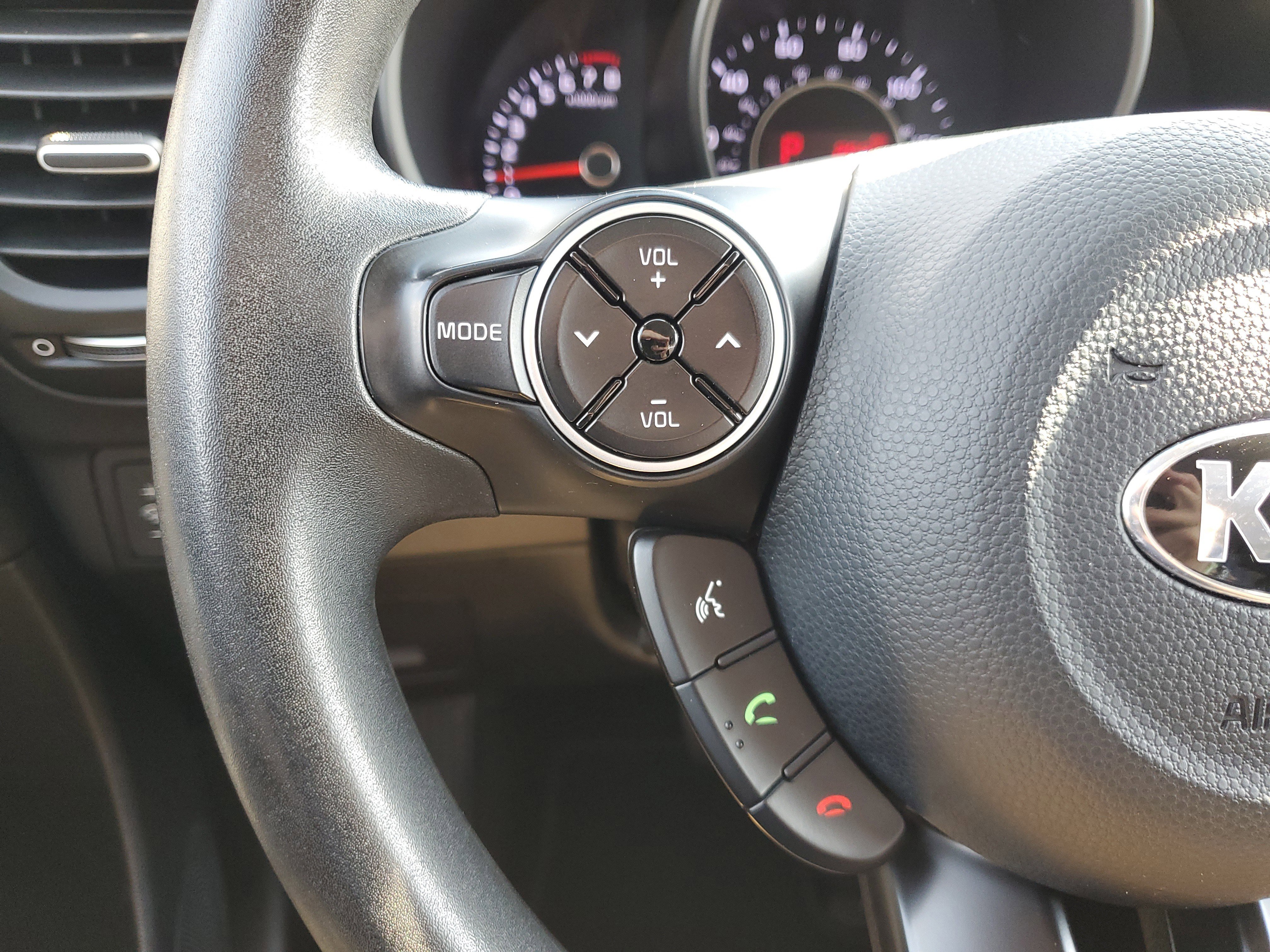 Used 2019 Kia Soul Base image 27