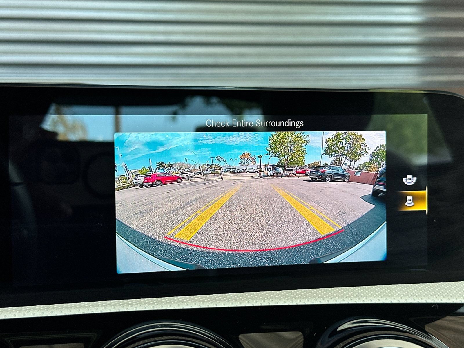 Used 2021 Mercedes-Benz CLA 250 w/ Premium Package image 24