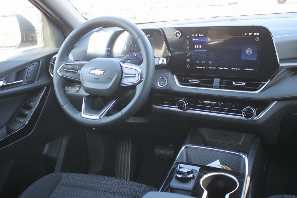 New 2026 Chevrolet Equinox LT image 9