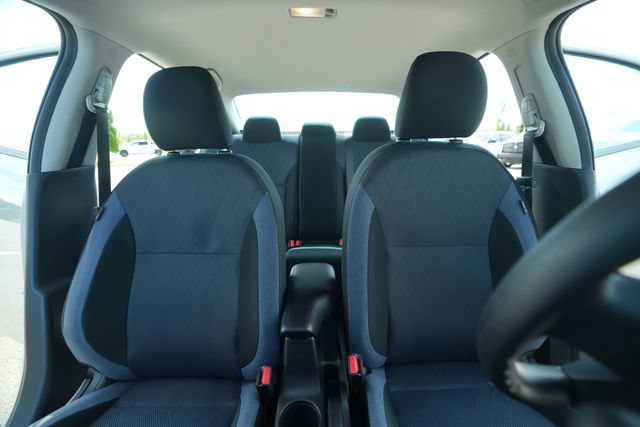 Used 2025 Nissan Versa SV FWD image 37