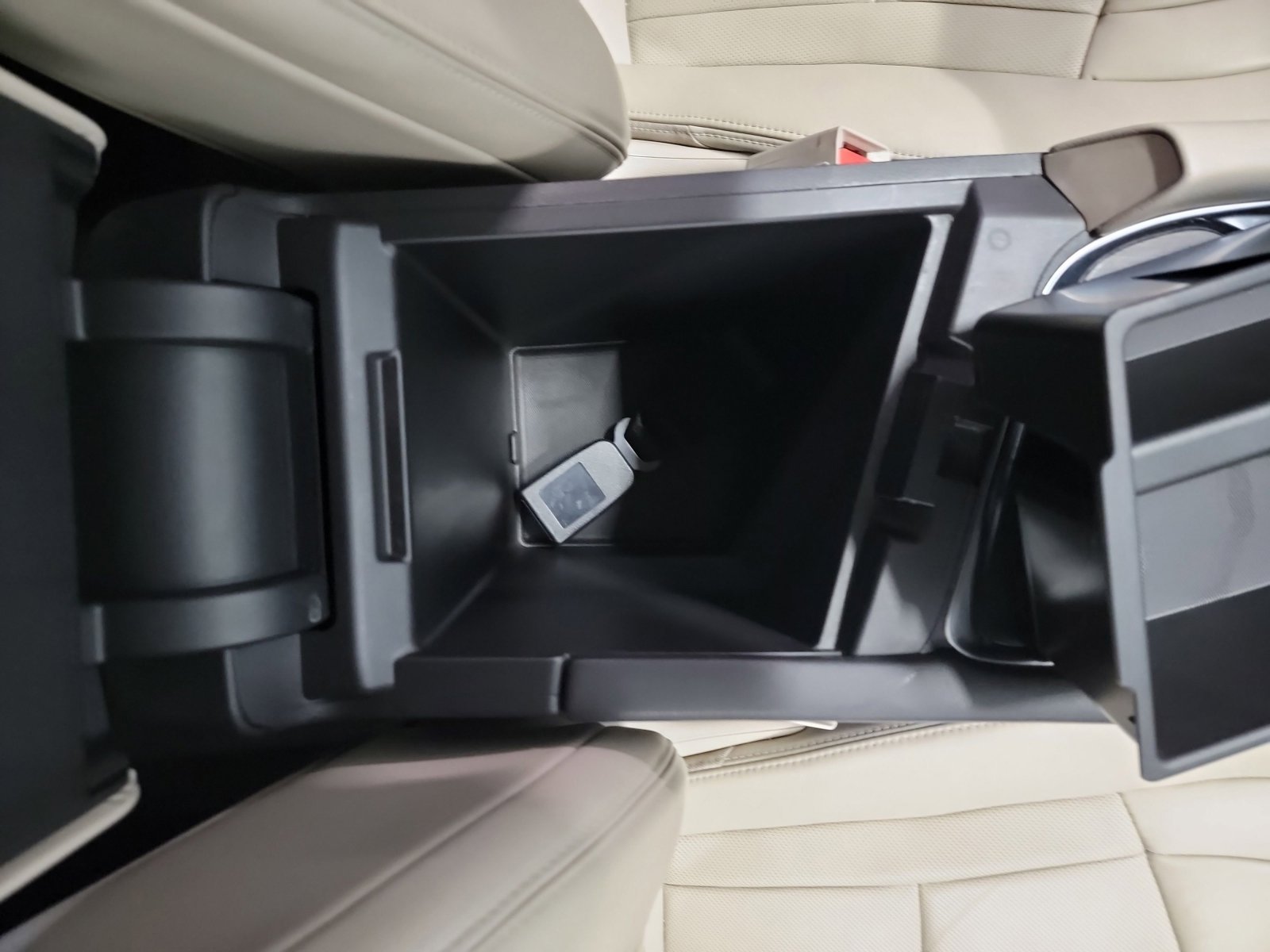 Used 2020 Buick Enclave Essence FWD image 27
