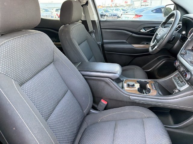 Used 2022 GMC Acadia SLE w/ Elevation Edition FWD image 24