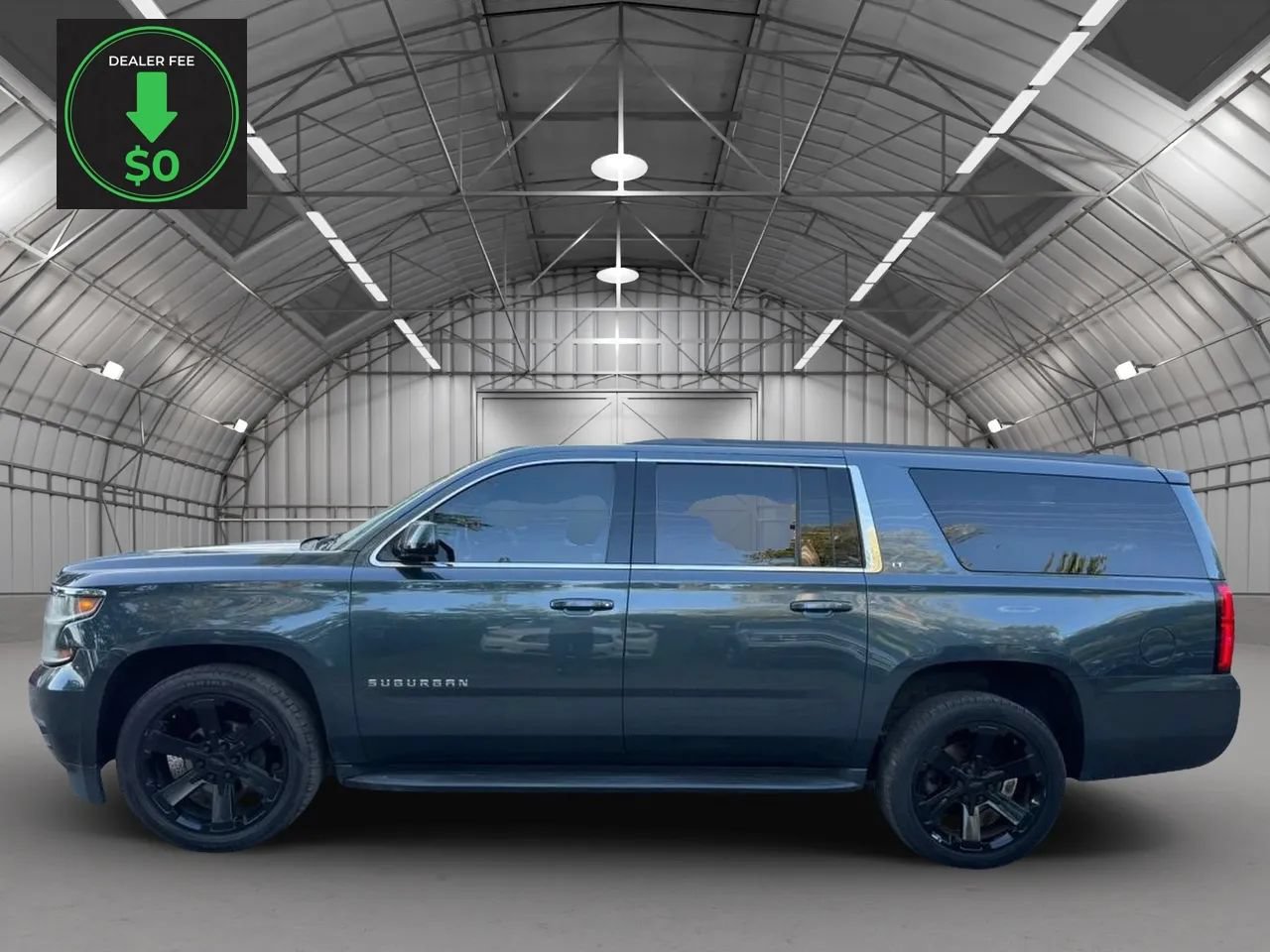 Used 2020 Chevrolet Suburban LT AWD/4WD image 2