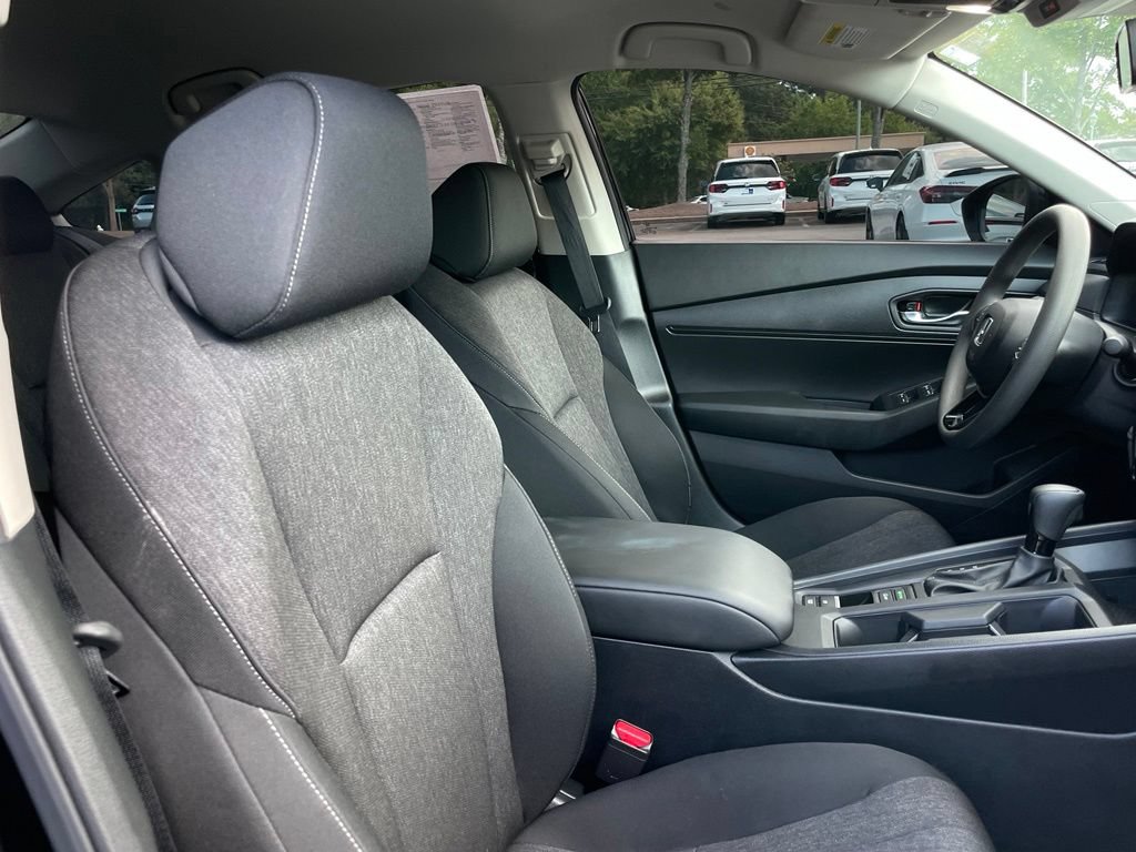 Certified 2025 Honda Accord LX image 31