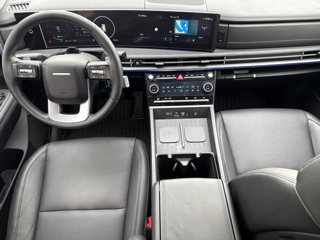 Used 2025 Hyundai Santa Fe Limited FWD image 12