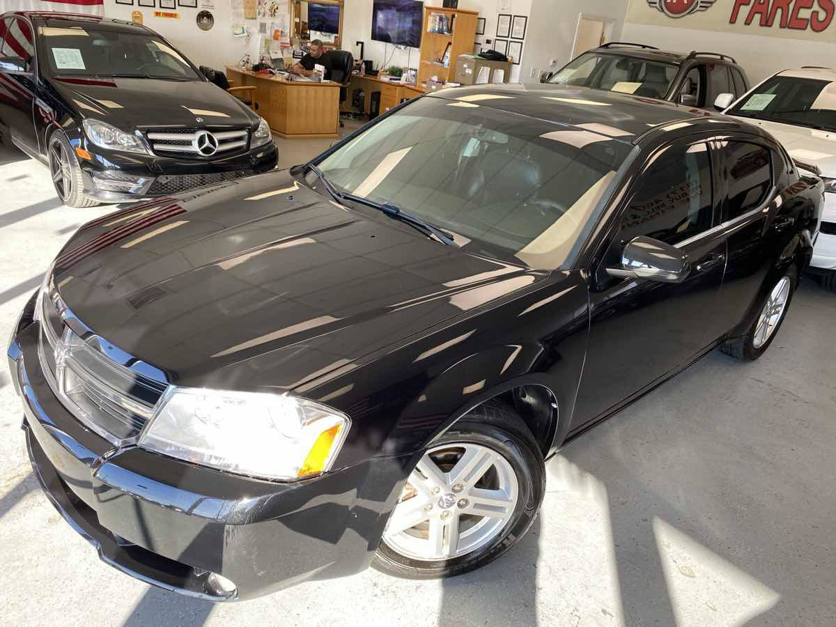 Used 2010 Dodge Avenger R/T w/ Premium Convenience Group FWD image 10