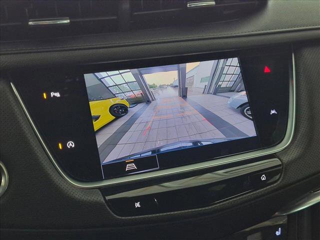 Used 2022 Cadillac XT6 Luxury FWD image 13