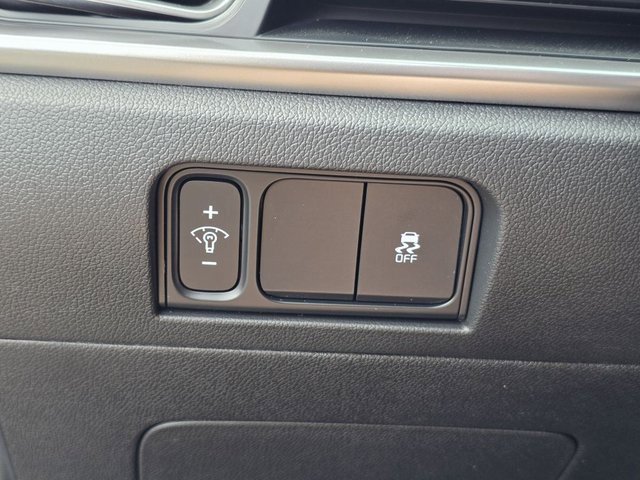 Used 2025 Kia Sorento S w/ Panoramic Sunroof Package image 29