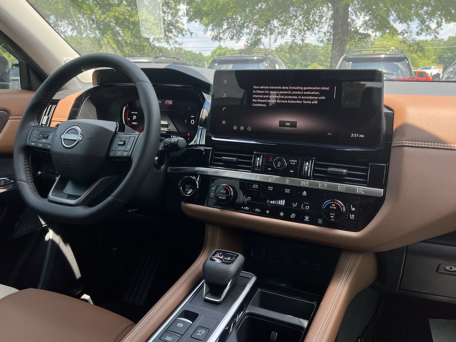 New 2026 Nissan Pathfinder Platinum AWD/4WD image 3