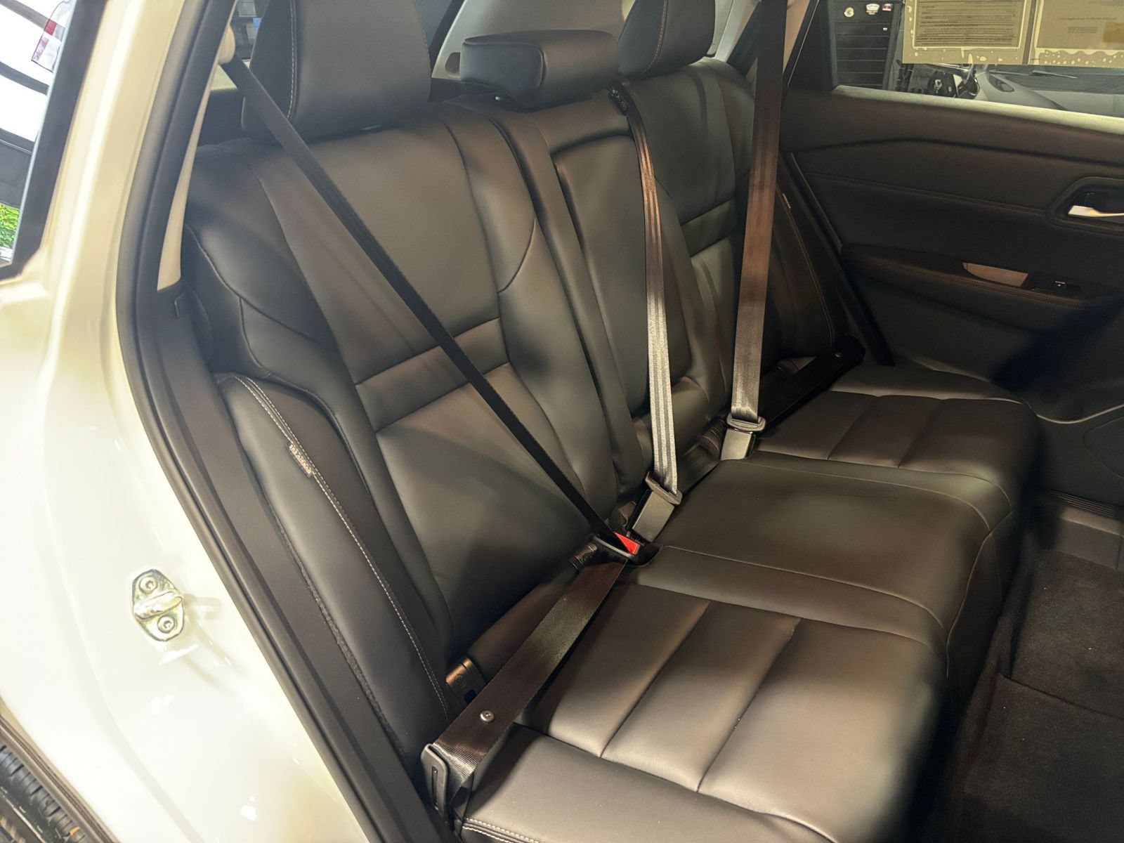 Used 2026 Nissan Rogue SL AWD/4WD image 43