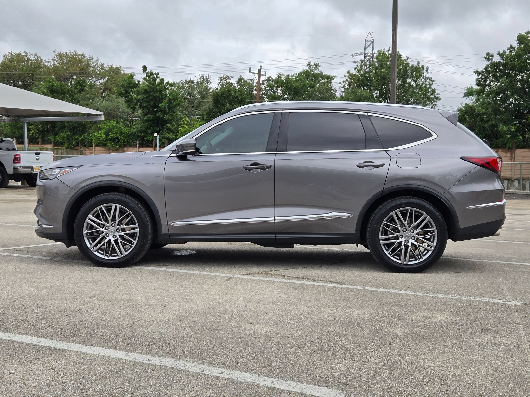 Certified 2022 Acura MDX SH-AWD w/ Advance Package image 7