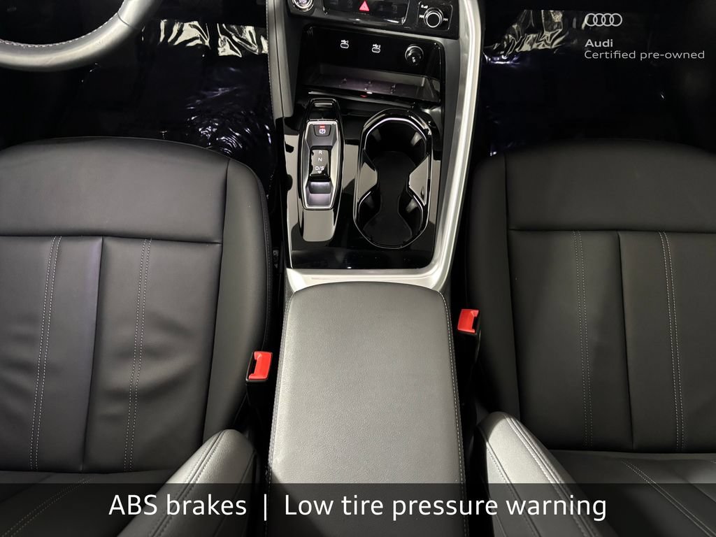 Certified 2025 Audi Q5 Premium w/ Convenience Package AWD/4WD image 23