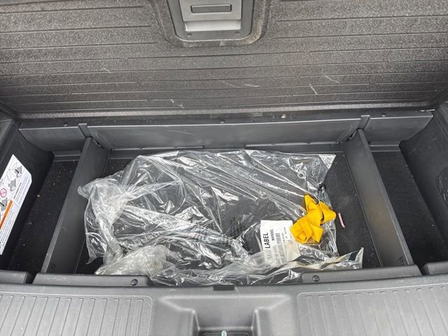 Certified 2025 Honda Pilot Touring image 10