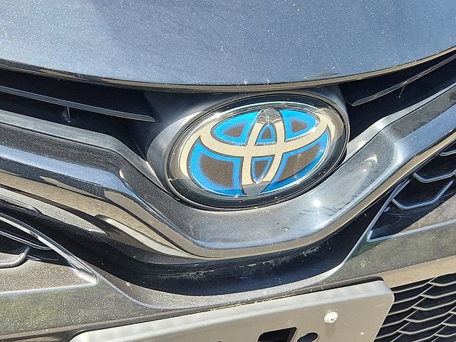 Used 2022 Toyota Camry XSE FWD image 32