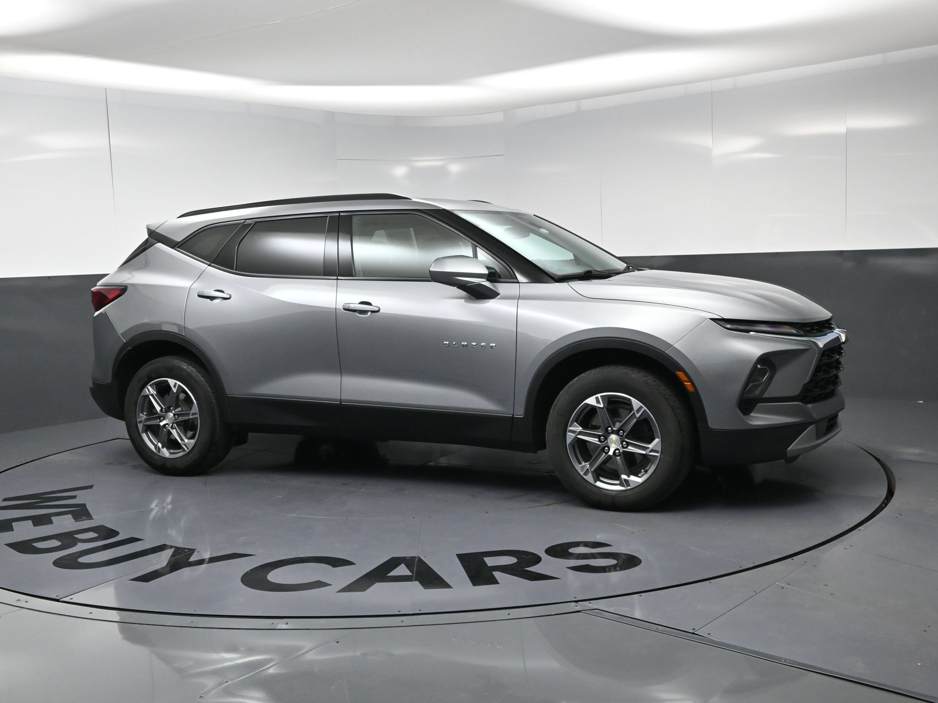 Used 2023 Chevrolet Blazer LT w/ Convenience Package FWD image 23