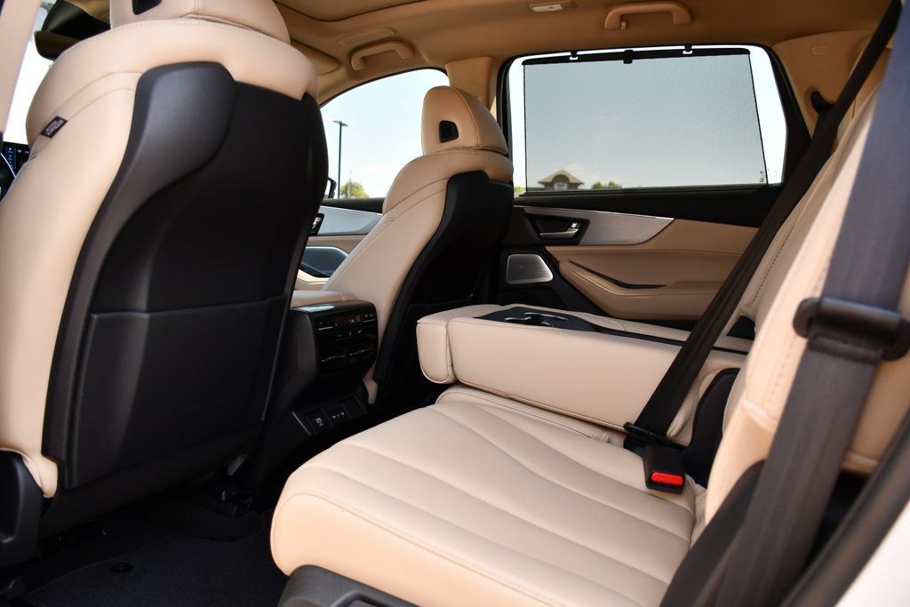 Used 2025 Acura MDX FWD w/ Technology Package image 29